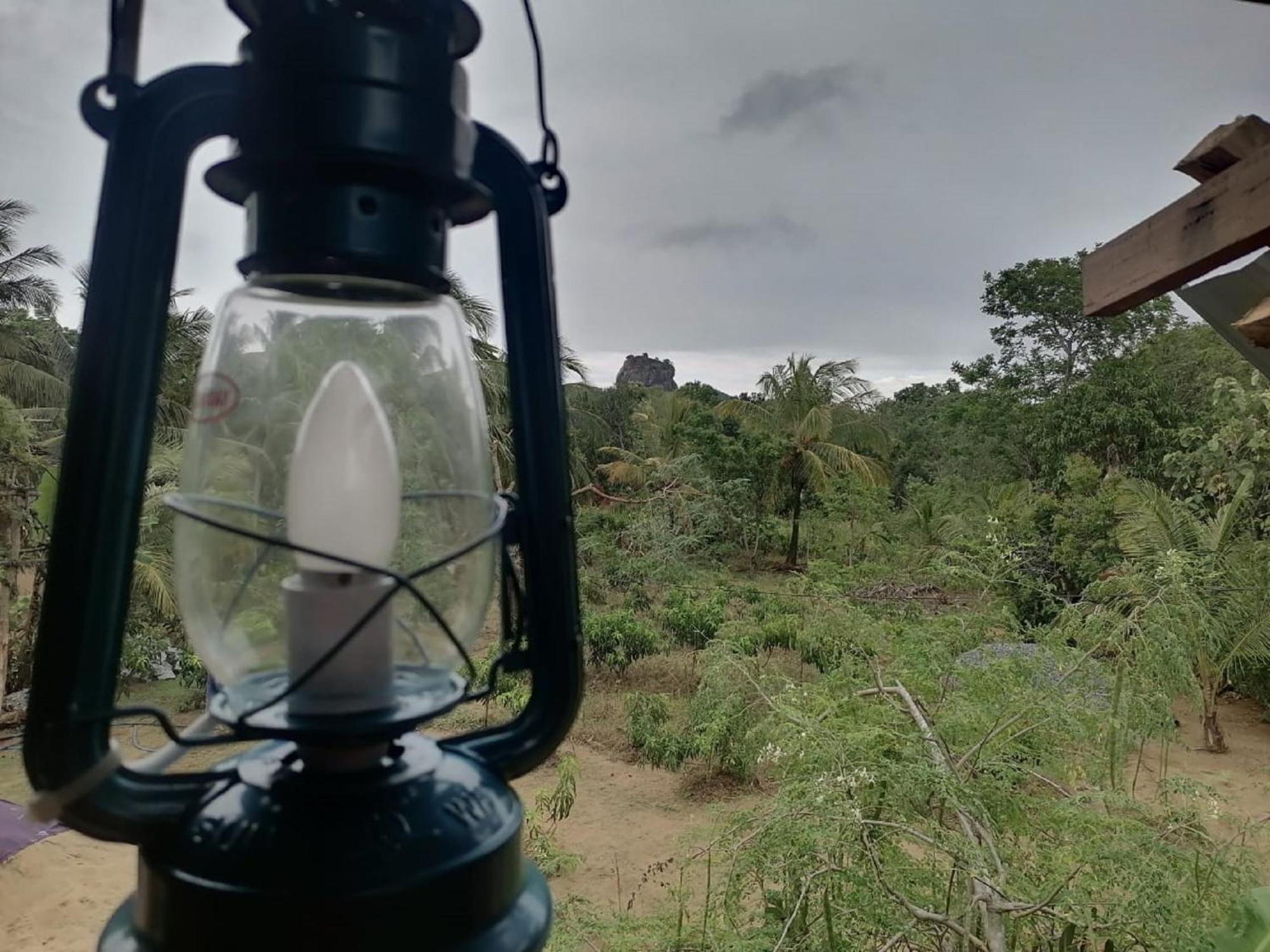 Sigiriya Rock View Tree House Villa Екстериор снимка